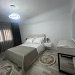 Center Apartamento *
